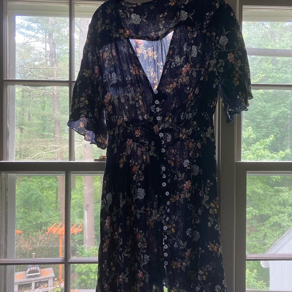 Gifted - Stretchy floral summer dress - Picture 16 of 16